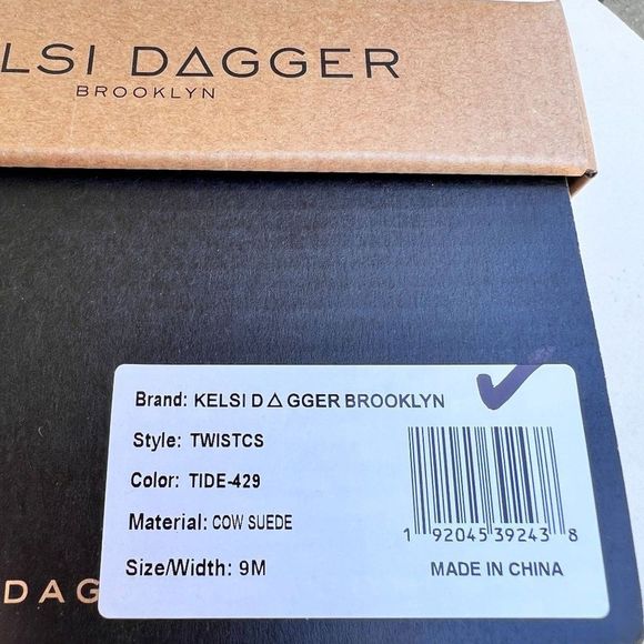 Kelsi Dagger Green Sandals - Picture 12 of 12